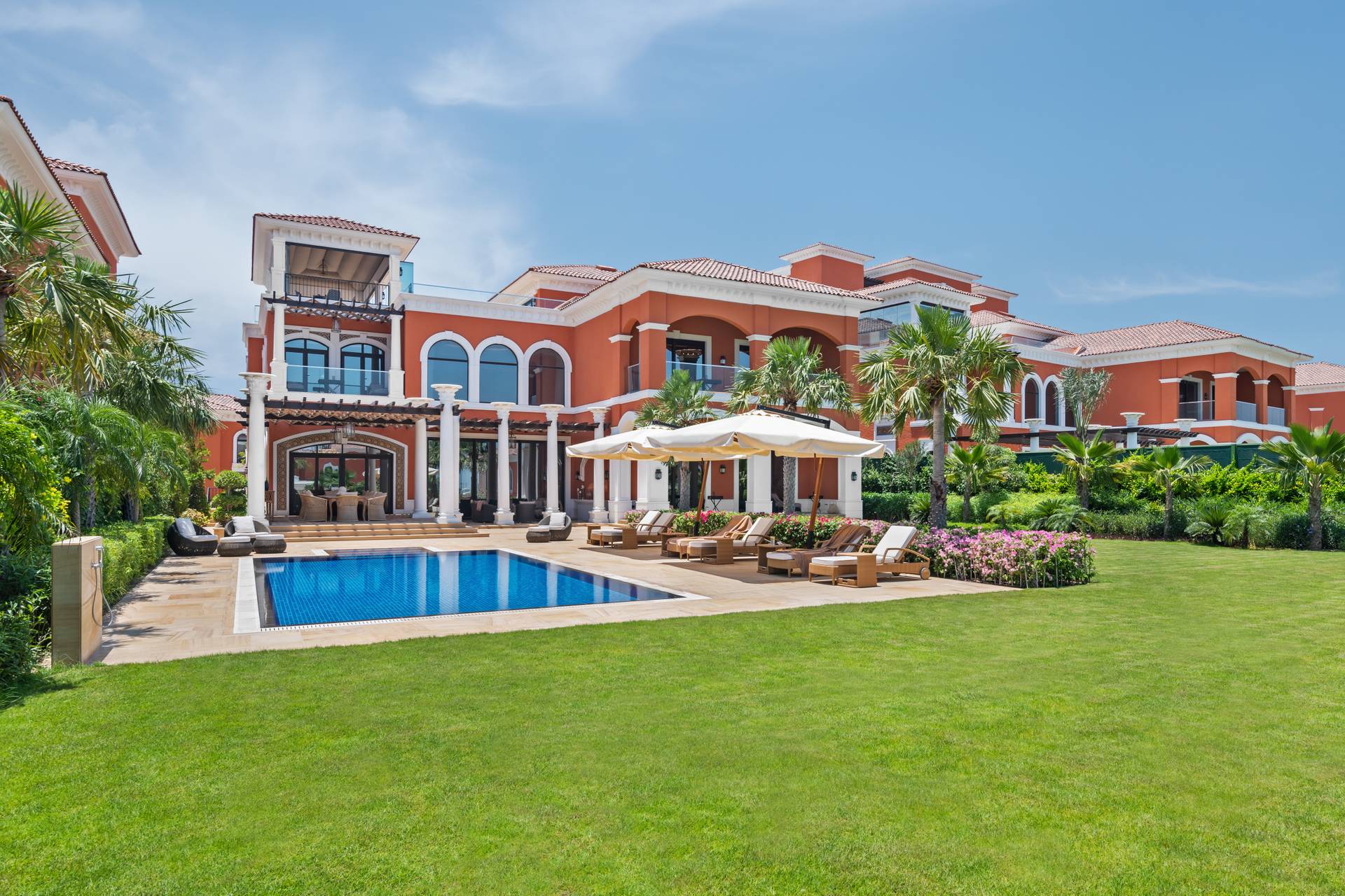 Villa zum Verkauf in Dubai, VAE, 7 Schlafzimmer, 864 m², Nr. 23846 – Foto 9