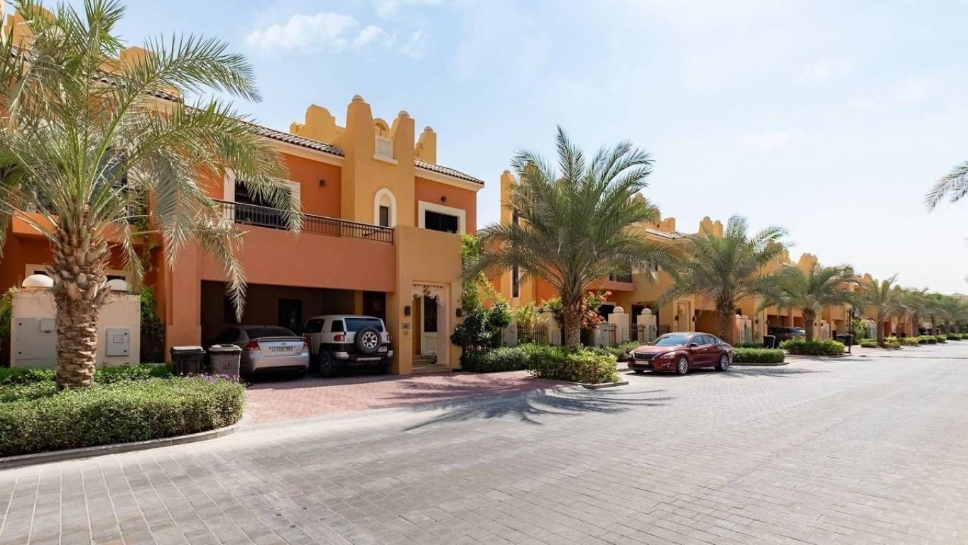 Villa en venta en Dubai Sports City, Dubai, EAU 5 dormitorios, 937 m2 No. 24046 - foto 6