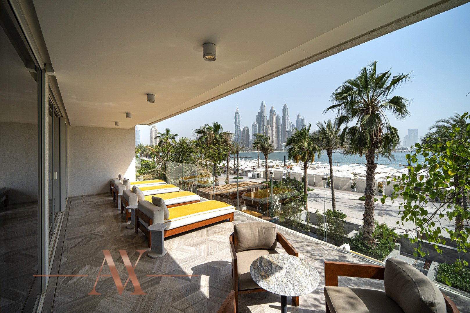Villa en Palm Jumeirah, Dubai, EAU, 4 dormitorios, 1143,2 m² № 23796 - 5