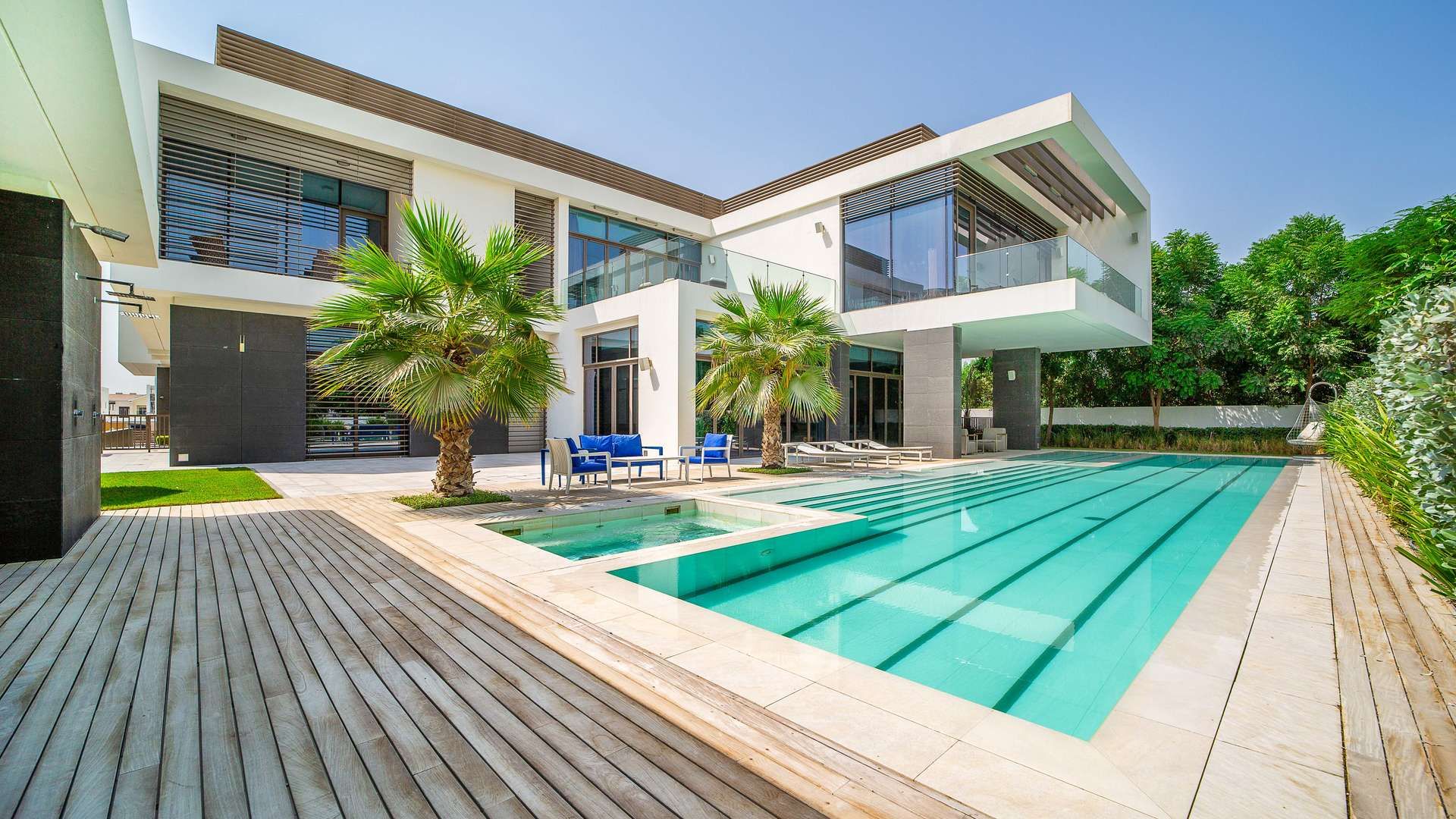 Villa en venta en Dubai, EAU, 8 dormitorios, 2973 m², № 29681 – foto 1