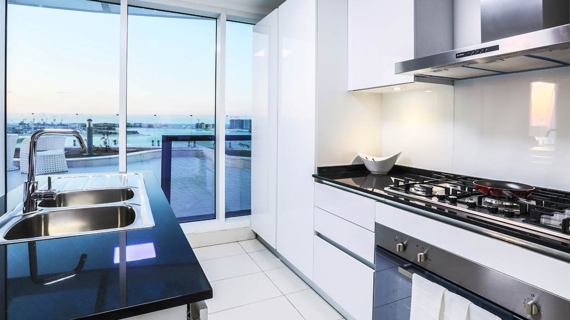 Apartamento para venda em Palm Jumeirah, Dubai, EAU 1 quarto, 100 m². № 24360 - foto 1