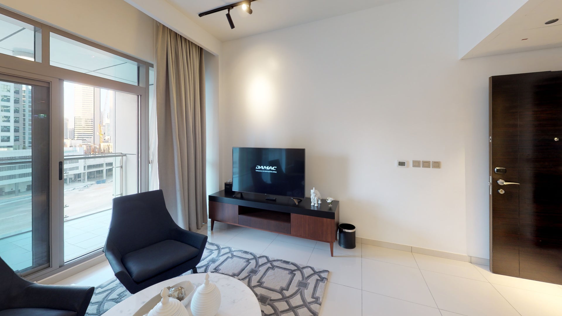 Квартира в Бизнес-Бэй, Дубай, ОАЭ 1 спальня, 65м2 № 24120 - 1