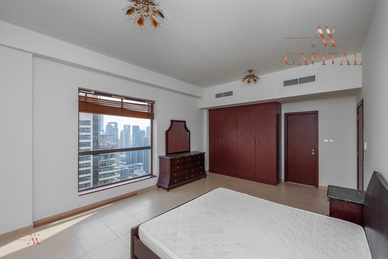 Квартира в Джумейра Бич Резиденс, Дубай, ОАЭ 2 спальни, 120.3м2 № 23618 - 5