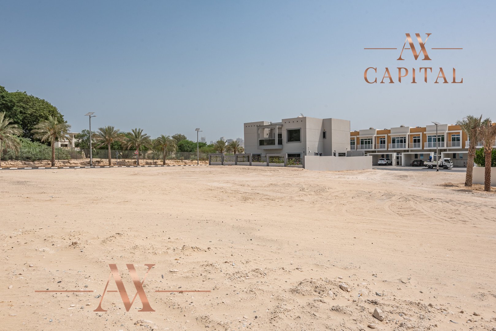 Продажа земельного участка в Дубай, ОАЭ, 615.4 м2, №23743 – фото 2