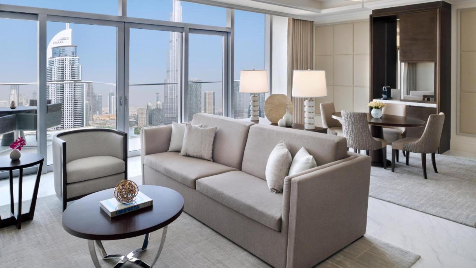 Квартира в Даунтаун Дубай, Дубай, ОАЭ 3 спальни, 185м2 № 24391 - 1