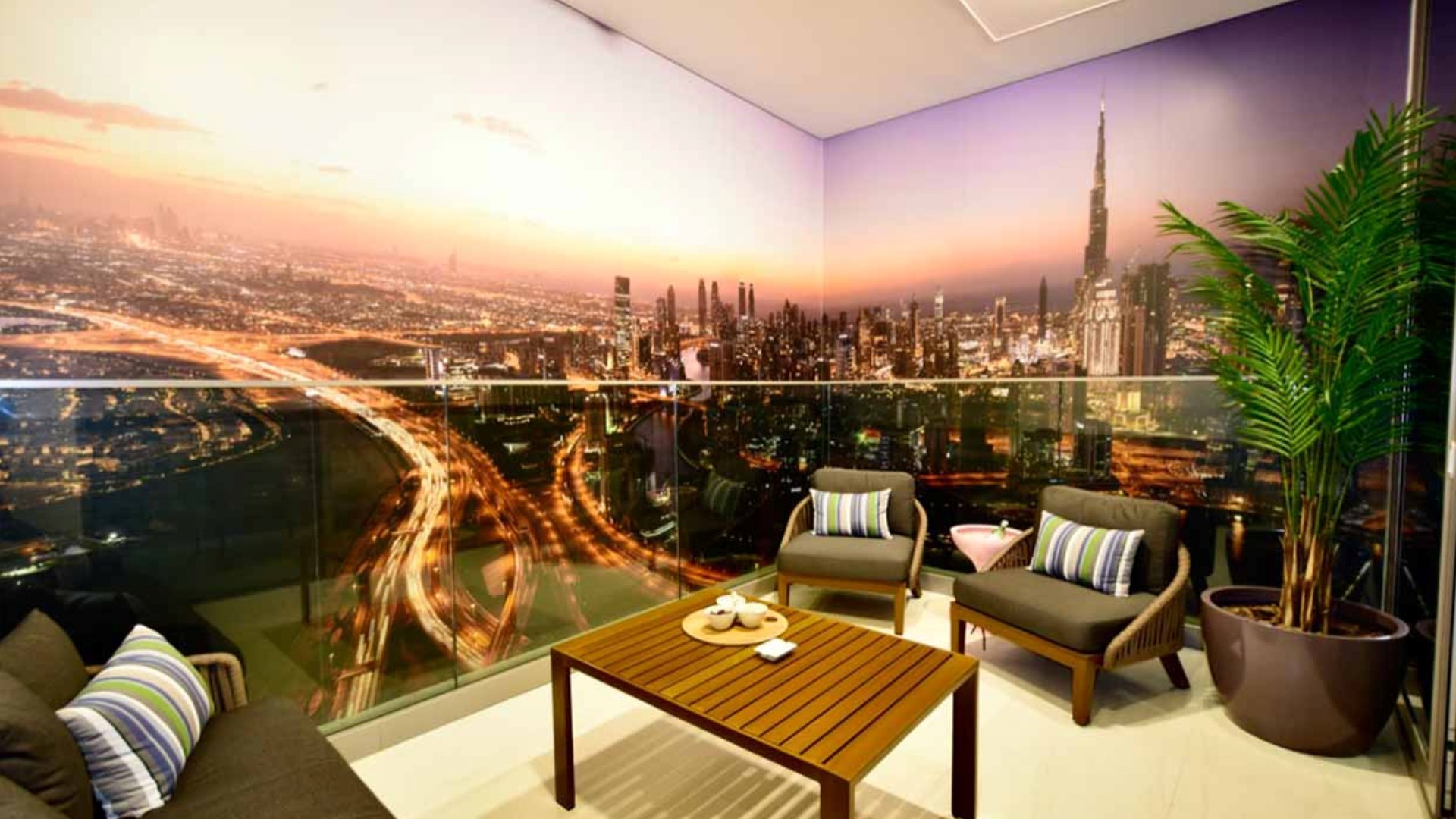 Квартира в Бизнес-Бэй, Дубай, ОАЭ 2 спальни, 179м2 № 24349 - 3