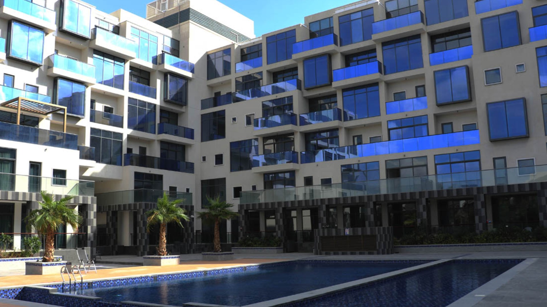 Продажа квартиры в Дубай, ОАЭ, 131 м2, №24416 – фото 2