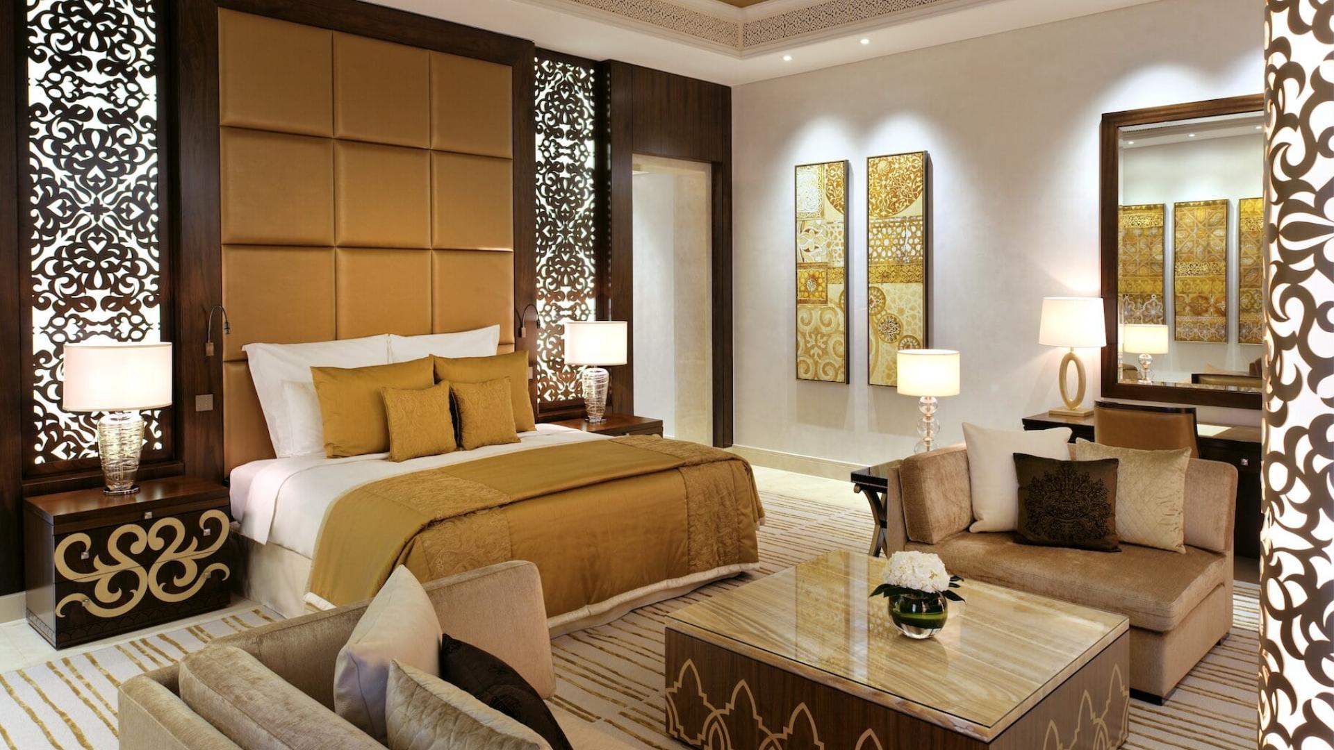Квартира в Пальма Джумейра, Дубай, ОАЭ 4 спальни, 494м2 № 24302 - 2
