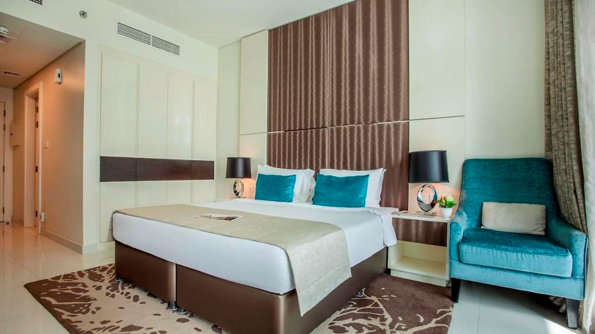 Квартира в Бизнес-Бэй, Дубай, ОАЭ 3 спальни, 210м2 № 25631 - 6