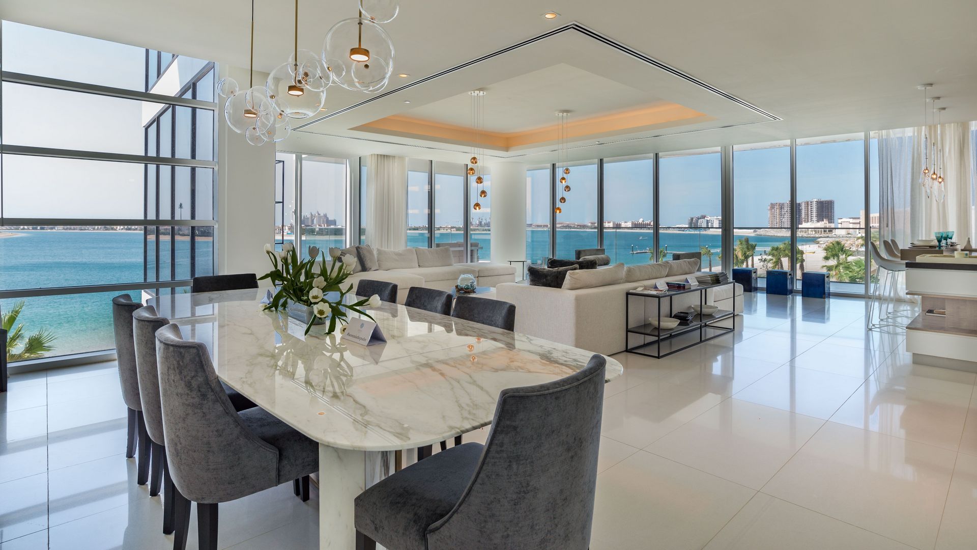 Apartment for sale in Dubai, UAE, 1 bedroom, 97 m², No. 24083 – photo 1