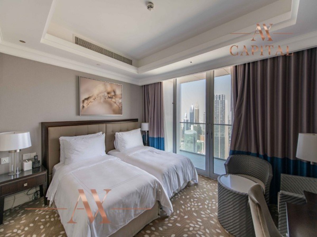 Apartment in Dubai, UAE, 4 bedrooms, 310 sq.m. No. 23784 - 5
