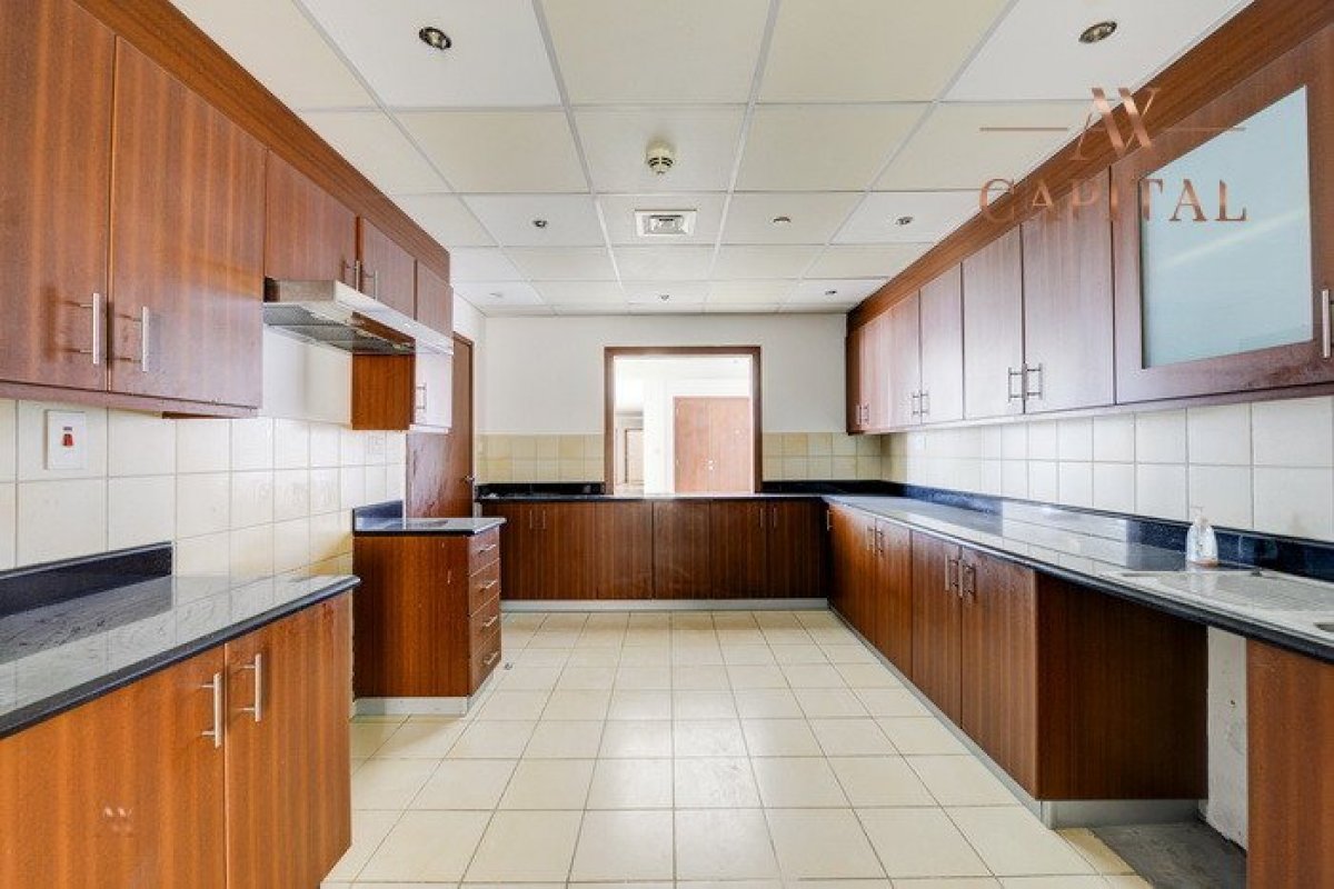 Apartment in Jumeirah Beach Residence, Dubai, UAE, 4 bedrooms, 271.4 sq.m. No. 23556 - 13