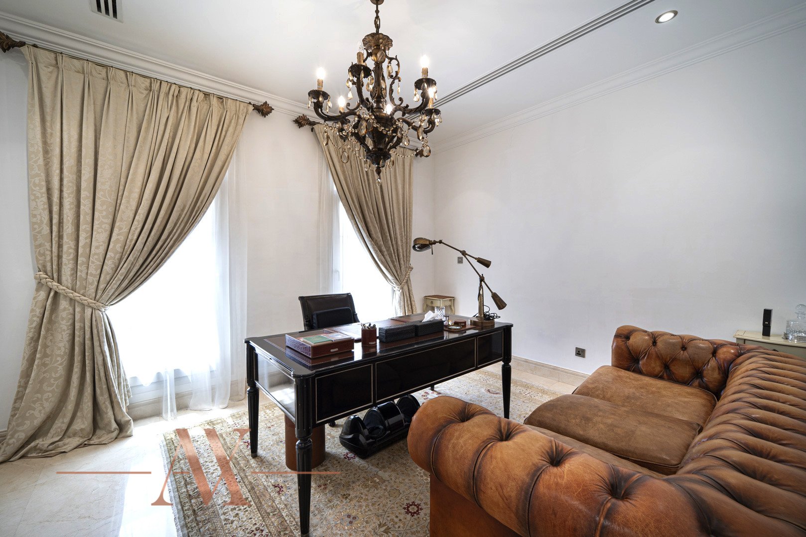 Villa in Emirates Hills, Dubai, UAE, 5 bedrooms, 1365.2 sq.m. No. 23759 - 8