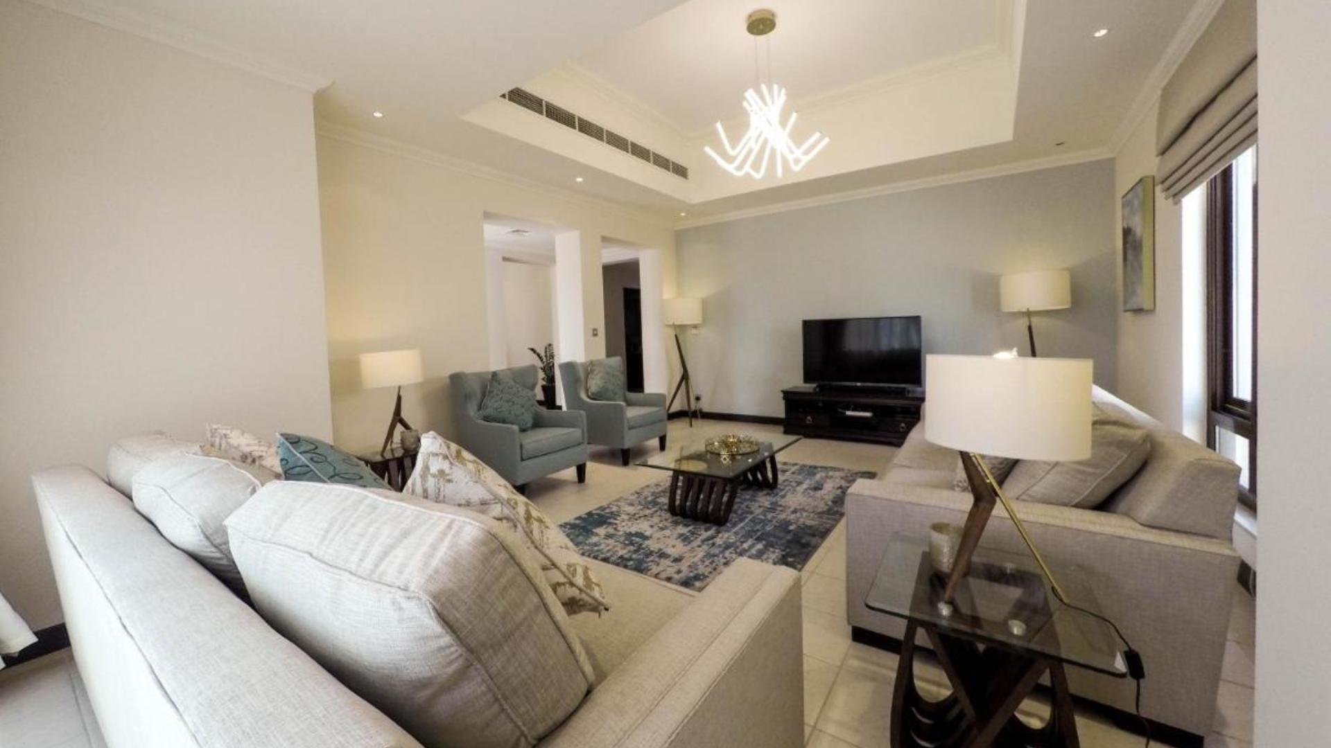 Villa for sale in Dubai, UAE, 3 bedrooms, 272 m², No. 24143 – photo 1