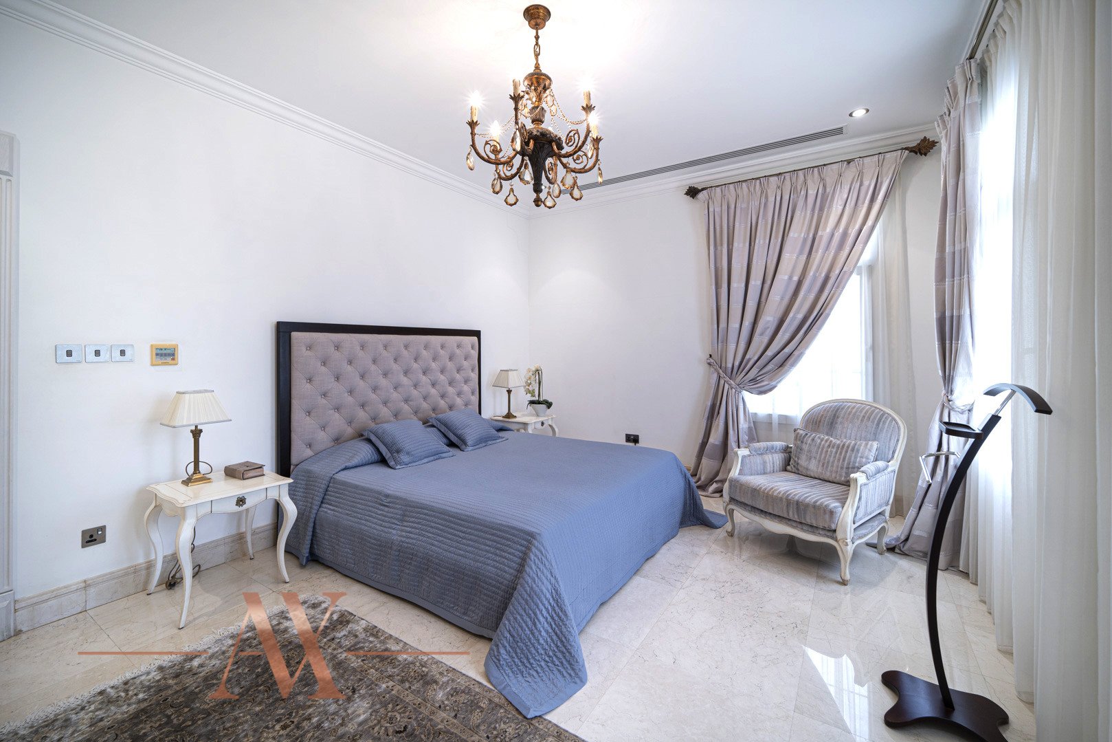 Villa in Emirates Hills, Dubai, UAE, 5 bedrooms, 1365.2 sq.m. No. 23759 - 11