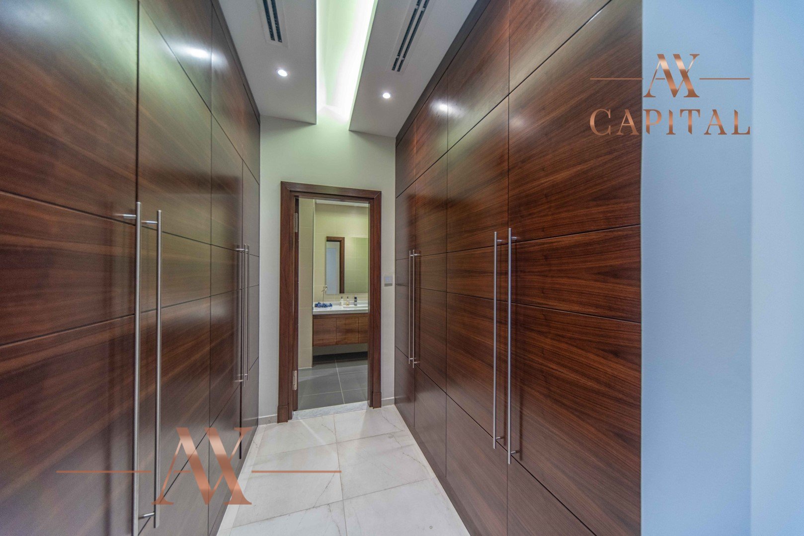 Villa for sale in Dubai, UAE, 6 bedrooms, 1207.7 m², No. 23749 – photo 20