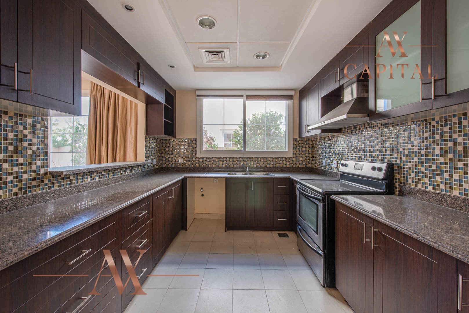 Villa for sale in Dubai, UAE, 3 bedrooms, 579 m², No. 23793 – photo 8