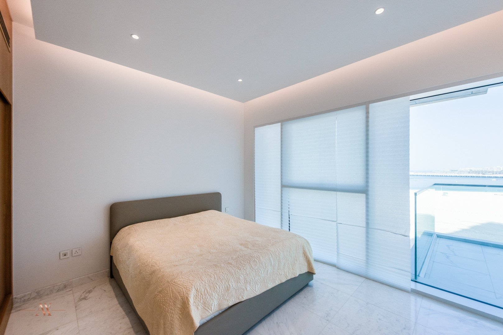 Apartment in Jumeirah Beach Residence, Dubai, UAE, 2 bedrooms, 178.1 sq.m. No. 23613 - 7