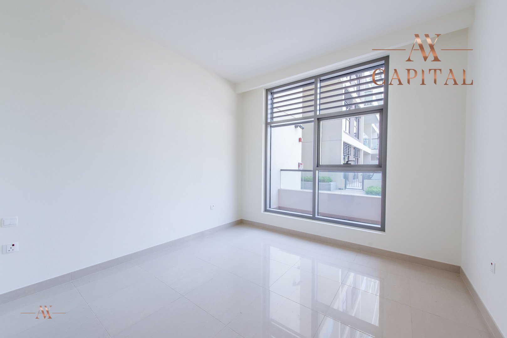 Apartment for sale in Dubai, UAE, 3 bedrooms, 182.6 m², No. 23580 – photo 7