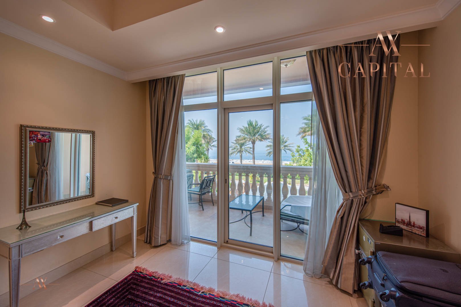 Apartment in Palm Jumeirah, Dubai, UAE, 4 bedrooms, 544.3 sq.m. No. 23629 - 10