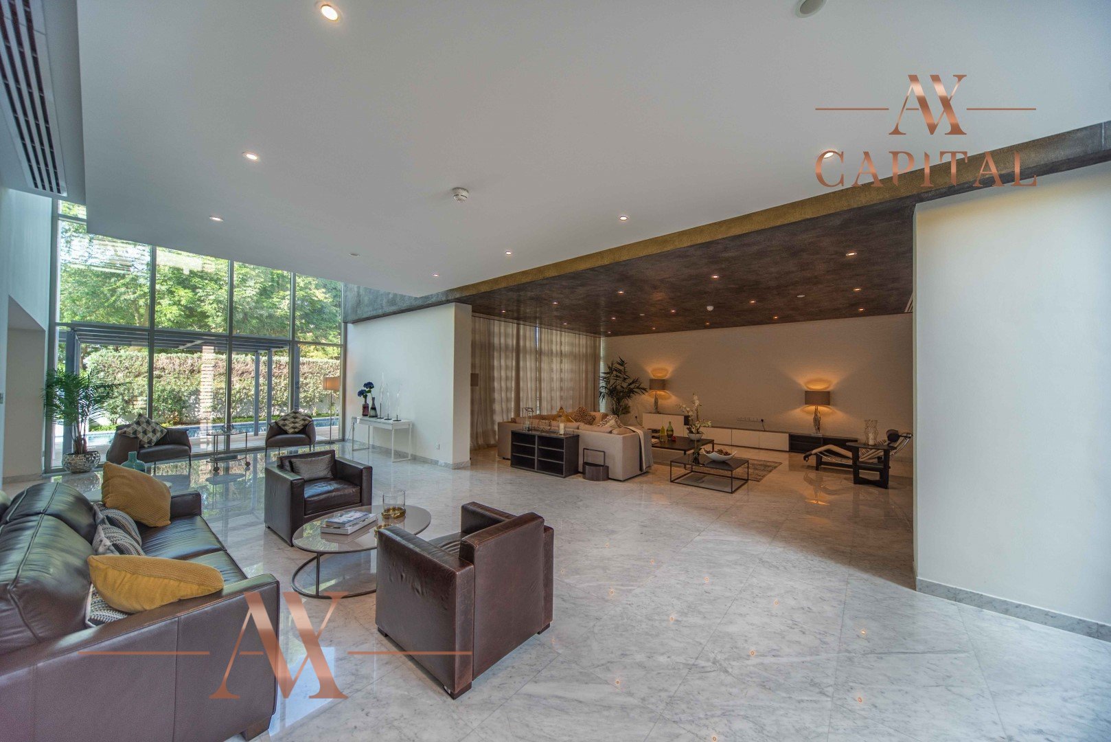 Villa for sale in Dubai, UAE, 6 bedrooms, 1207.7 m², No. 23749 – photo 1