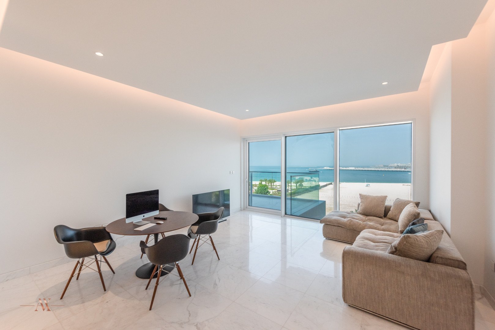 Apartment in Jumeirah Beach Residence, Dubai, UAE, 2 bedrooms, 178.1 sq.m. No. 23613 - 10