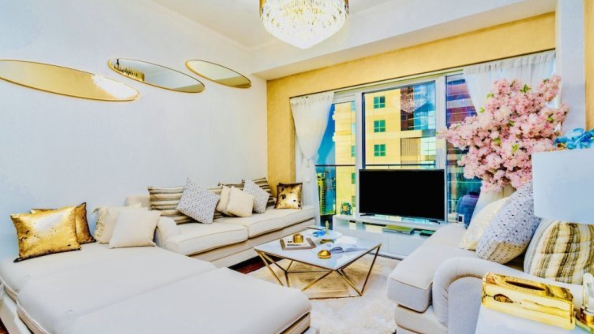 Apartment in Dubai Marina, Dubai, UAE, 3 bedrooms, 176 sq.m. No. 24243 - 2