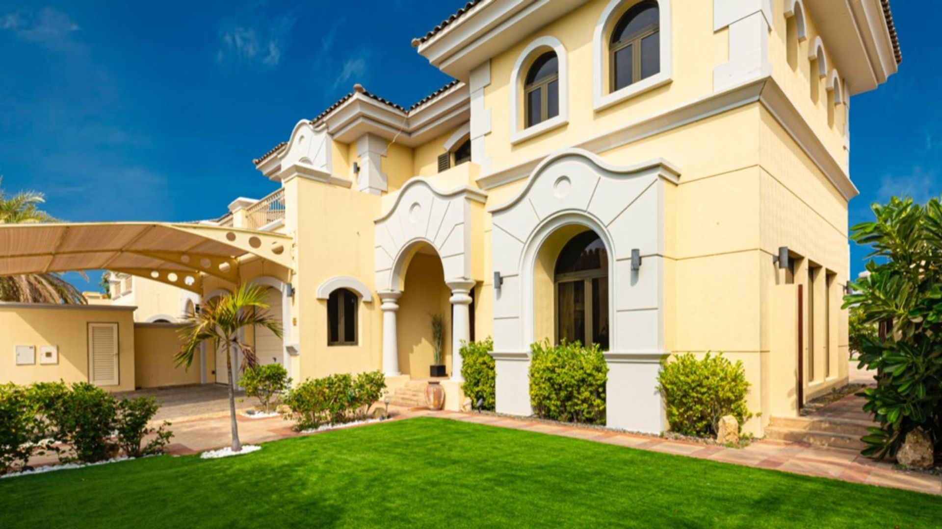 Villa in Palm Jumeirah, Dubai, UAE, 9 bedrooms, 2852 sq.m. No. 24490 - 1
