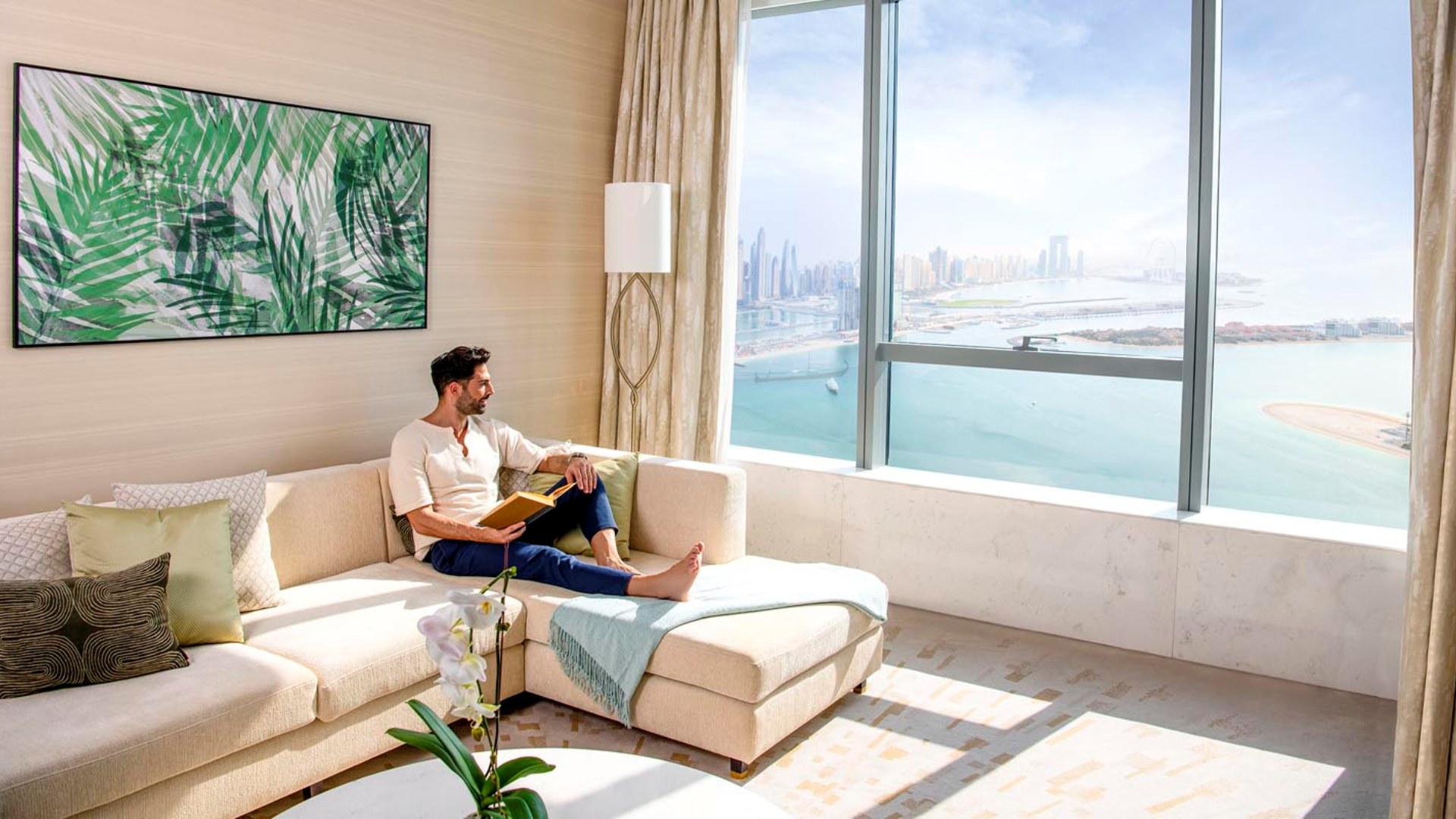 Apartment in Palm Jumeirah, Dubai, UAE, 3 bedrooms, 265 sq.m. No. 24469 - 5