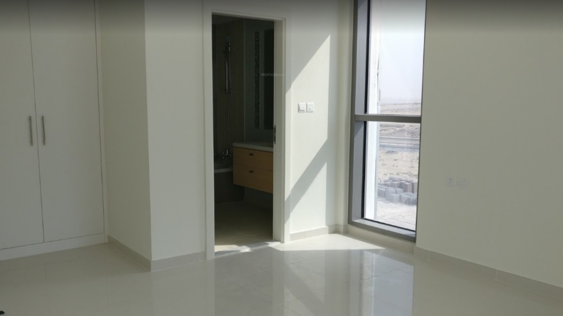 Apartment in DAMAC Hills, Dubai, UAE, 3 bedrooms, 280 sq.m. No. 24548 - 2
