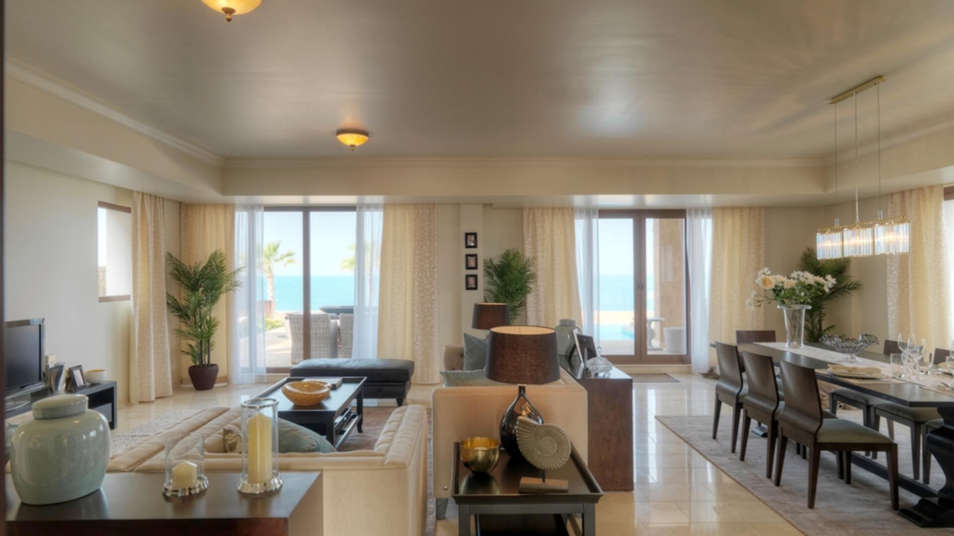 Apartment in Palm Jumeirah, Dubai, UAE, 2 bedrooms, 179 sq.m. No. 24470 - 3