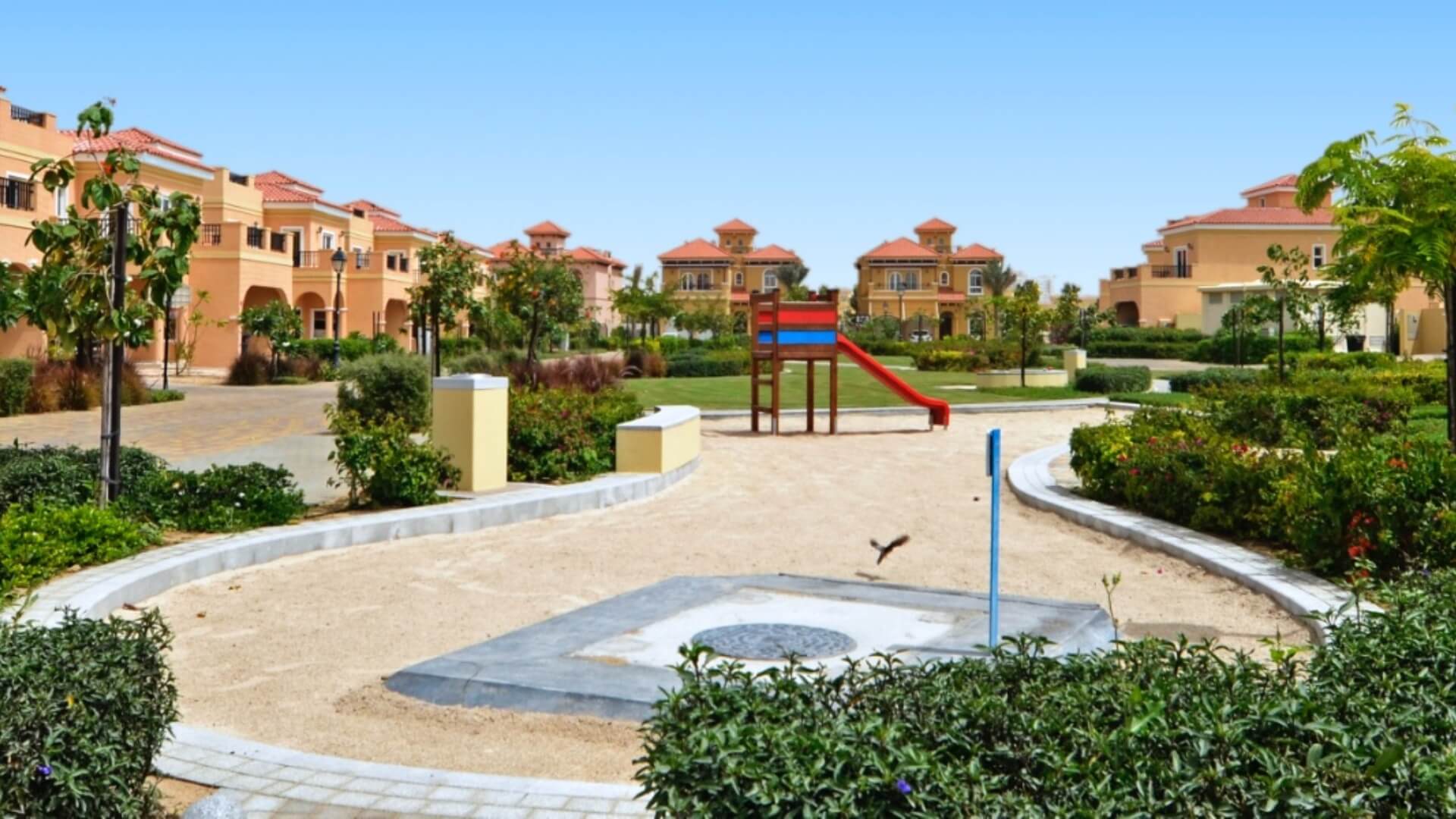 Villa in Dubai Land, Dubai, UAE, 6 bedrooms, 1161 sq.m. No. 24359 - 4