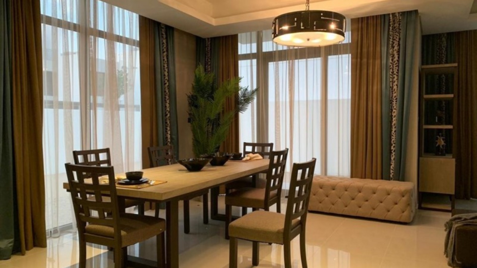 Villa in Akoya, Dubai, UAE, 6 bedrooms, 278 sq.m. No. 24338 - 1