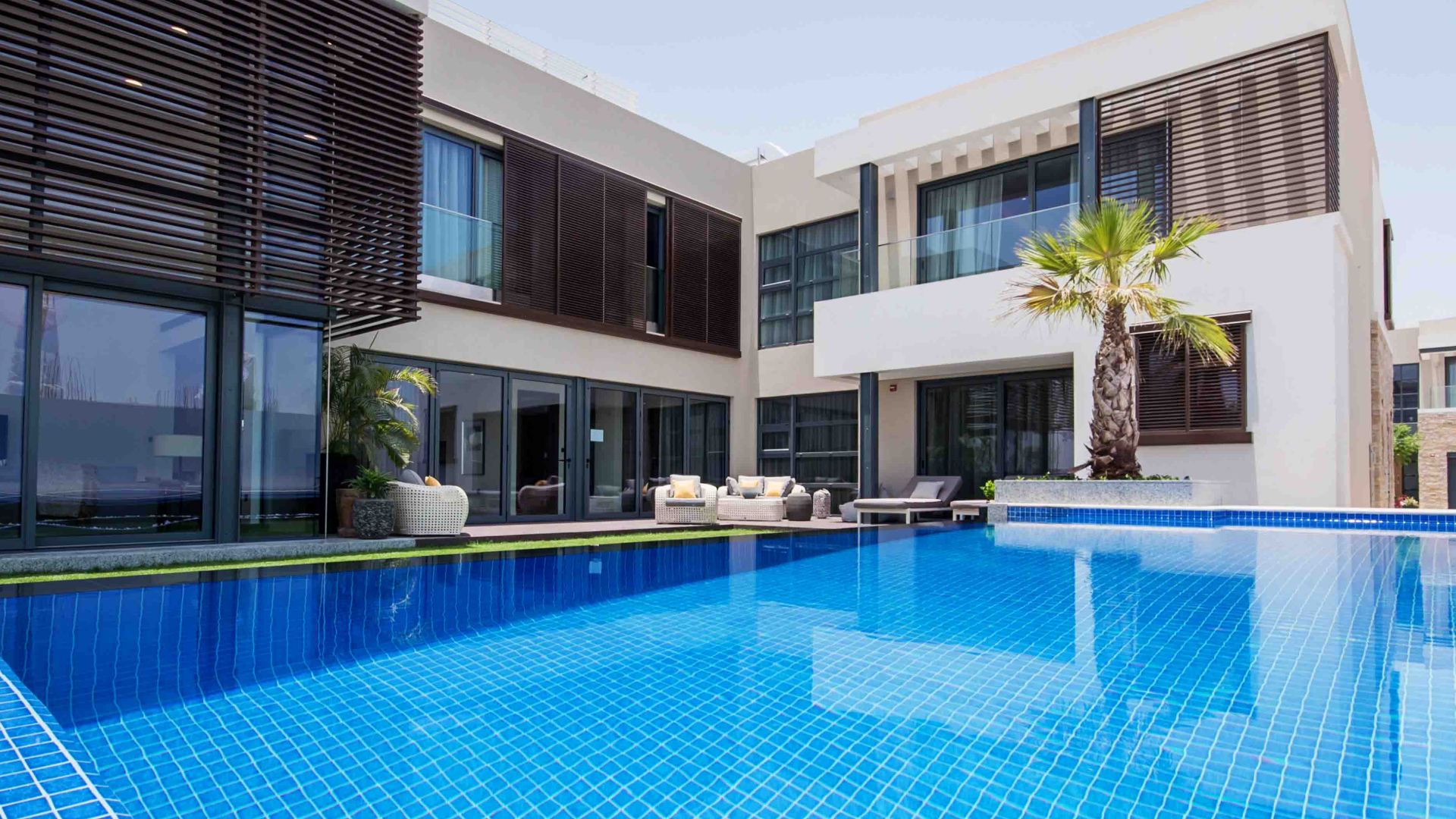 Villa in Mohammed Bin Rashid City, Dubai, UAE, 6 bedrooms, 1858 sq.m. No. 24433 - 2