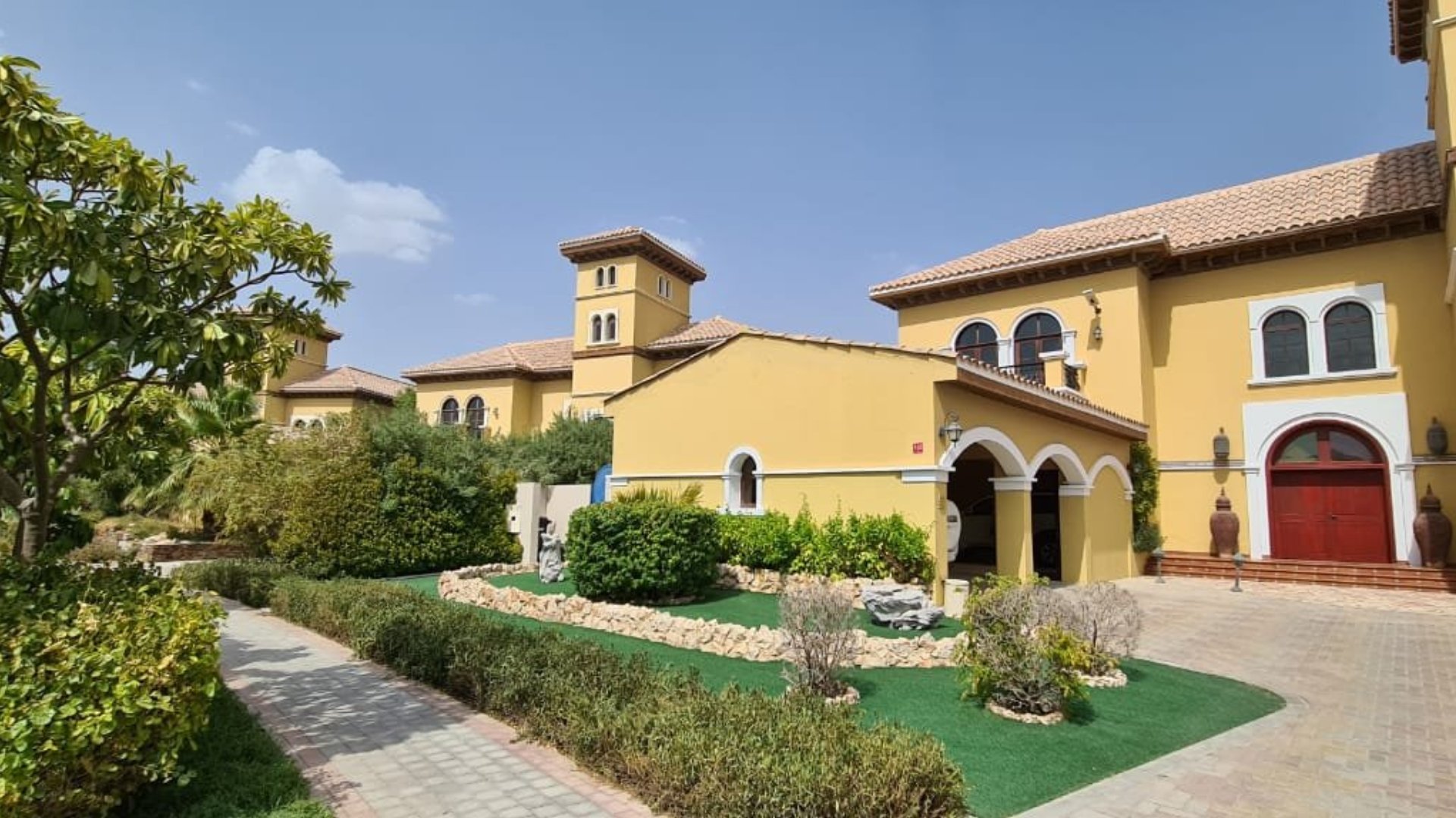 Villa in Dubai Land, Dubai, UAE, 4 bedrooms, 627 sq.m. No. 24358 - 4