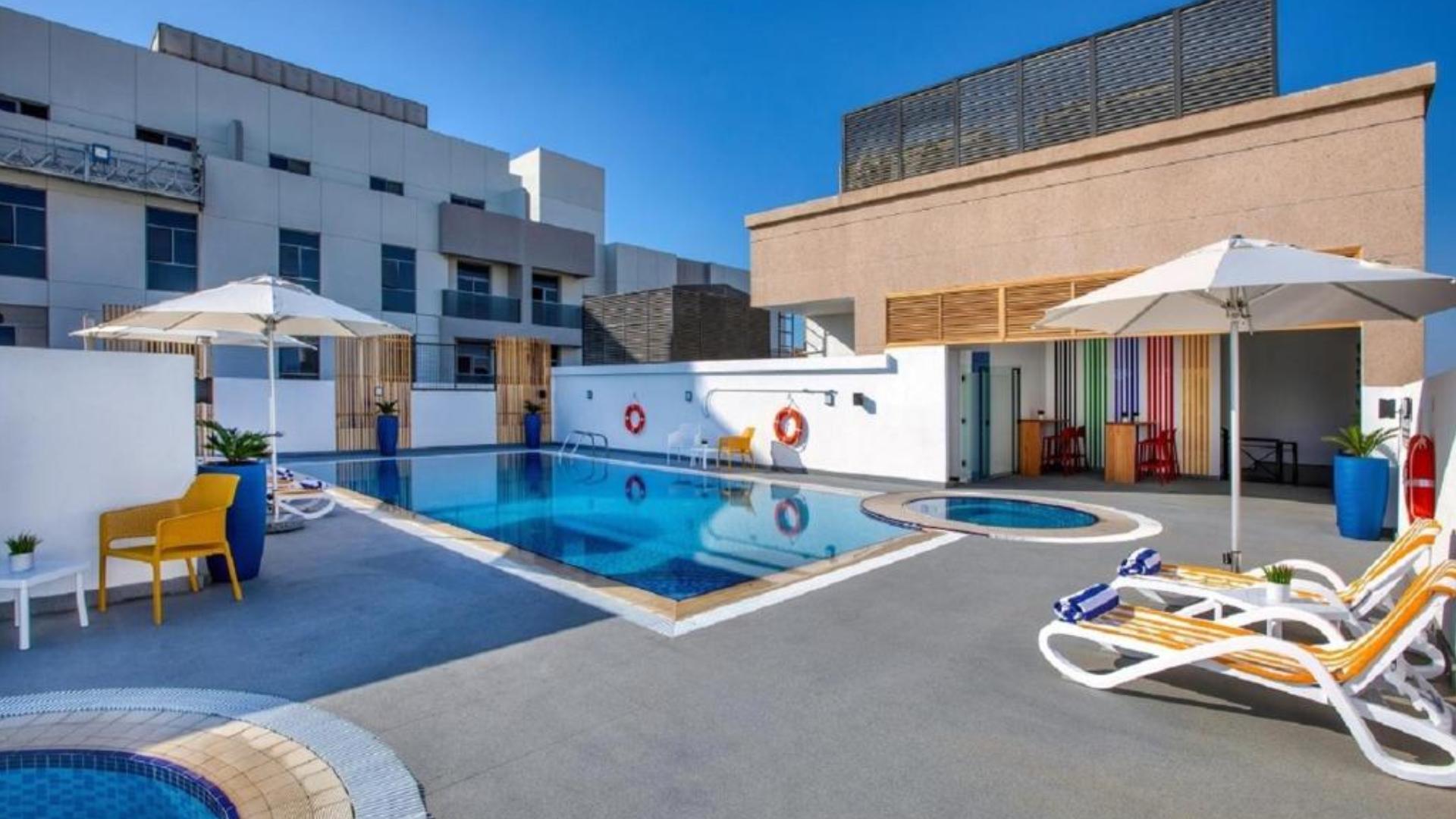 Villa for sale in Dubai, UAE, 2 bedrooms, 165 m², No. 24322 – photo 4