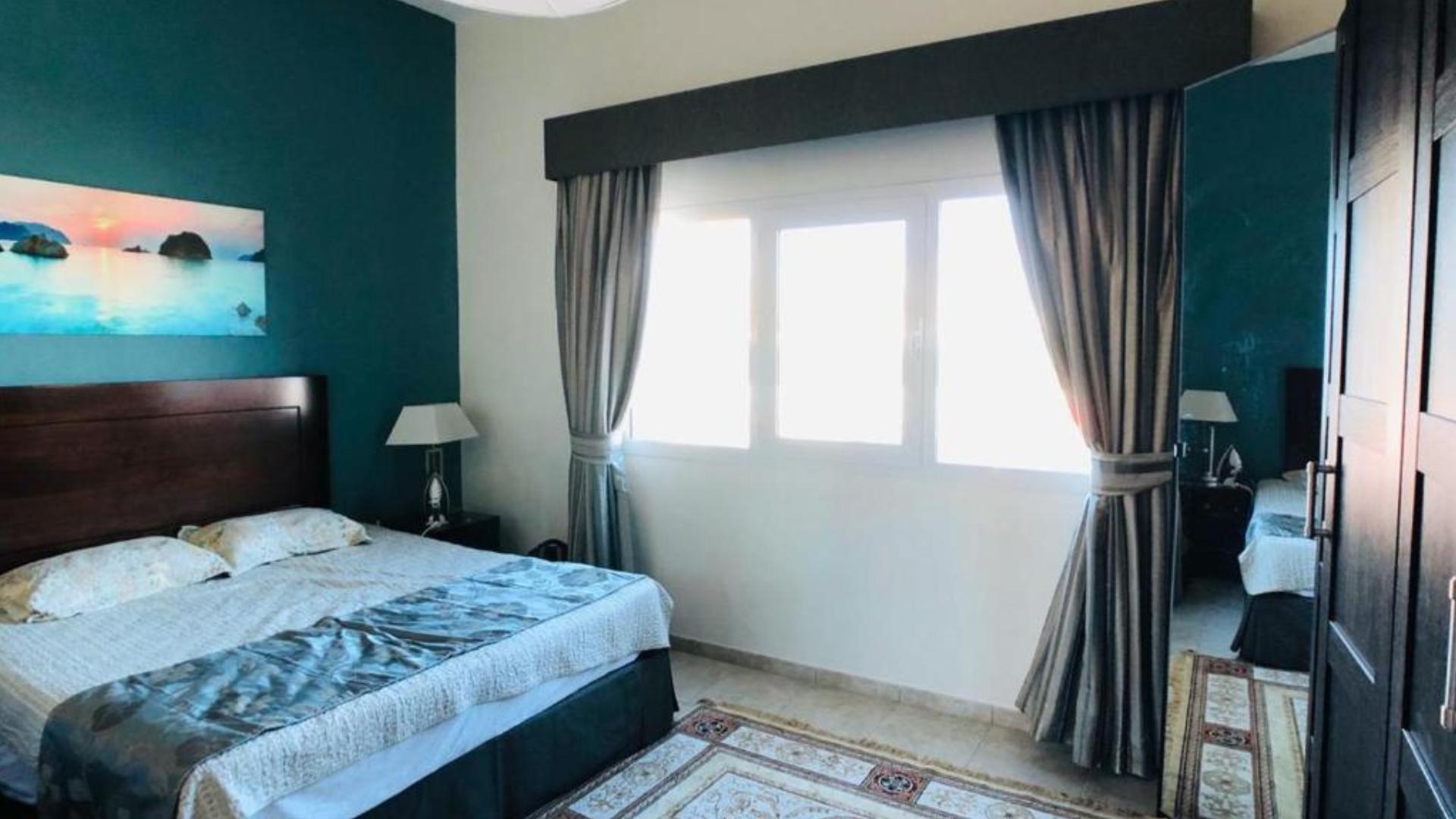 Apartment in Jumeirah Village Triangle, Dubai, UAE, 3 bedrooms, 152 sq.m. No. 24820 - 1
