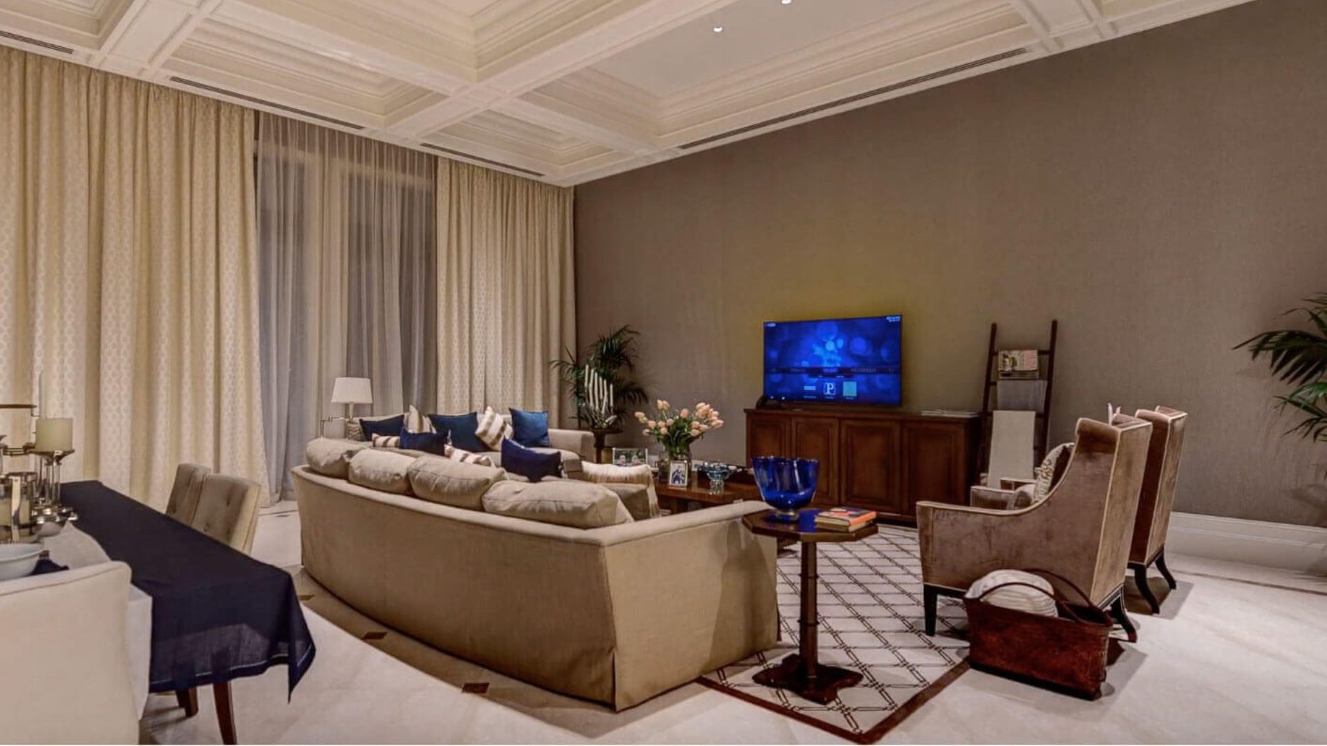 Villa for sale in Dubai, UAE, 7 bedrooms, 3197 m², No. 24635 – photo 6