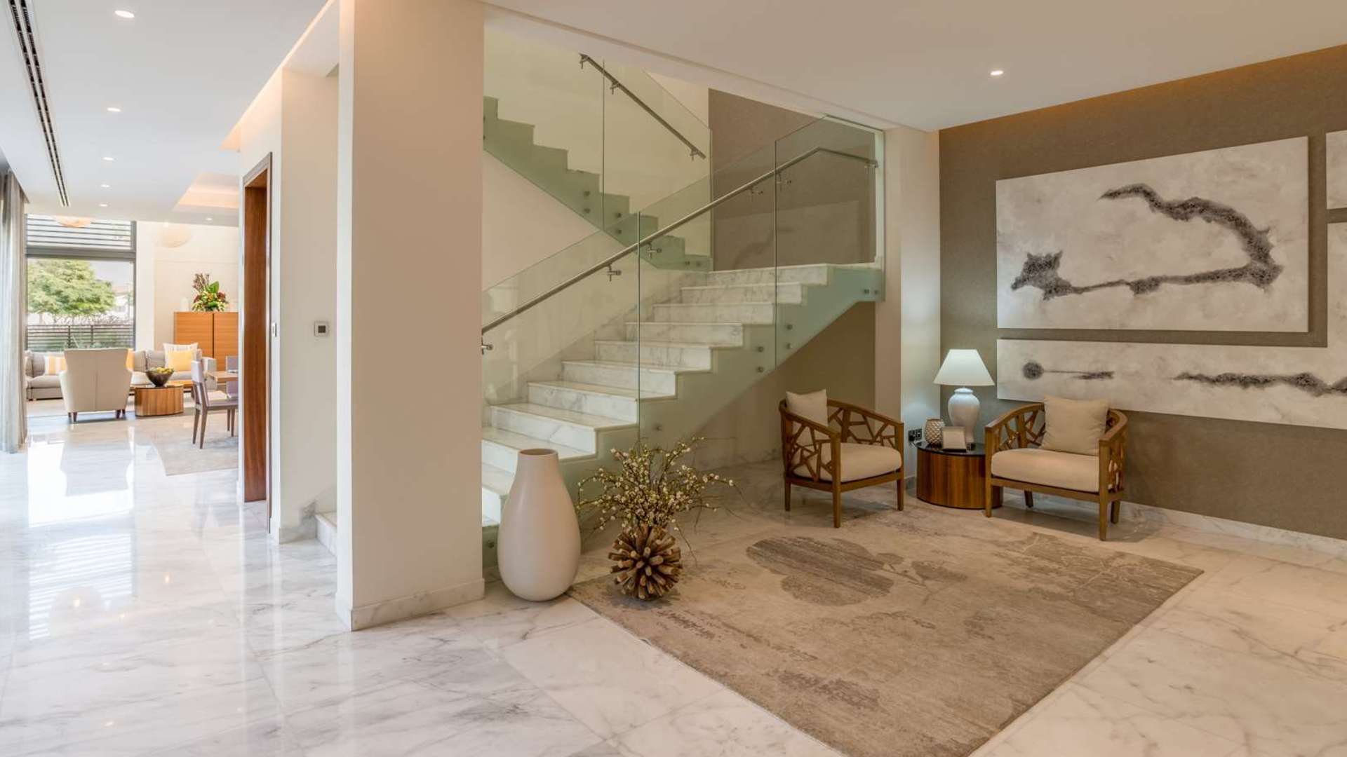 Villa for sale in Dubai, UAE, 5 bedrooms, 830 m², No. 24731 – photo 5