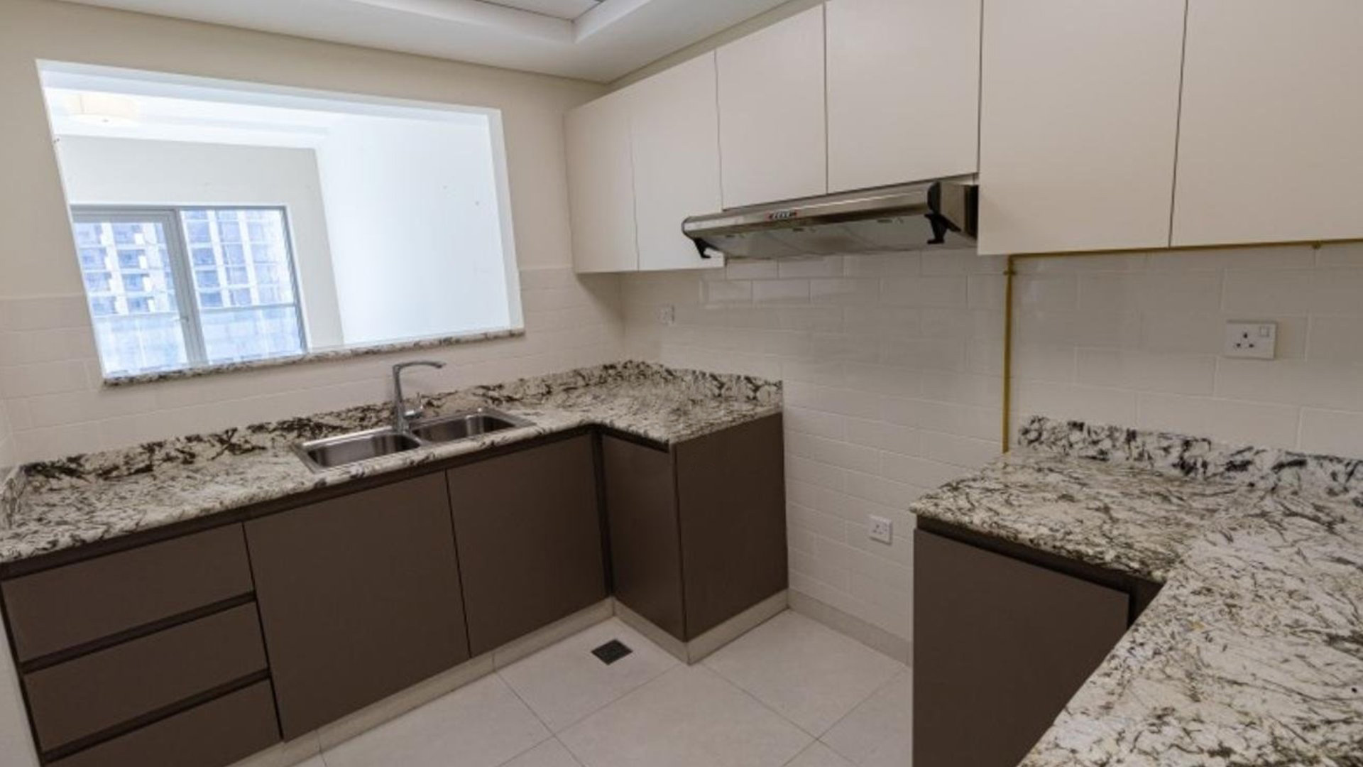 Apartment in Al Jaddaf, Dubai, UAE, 2 bedrooms, 126 sq.m. No. 25012 - 3