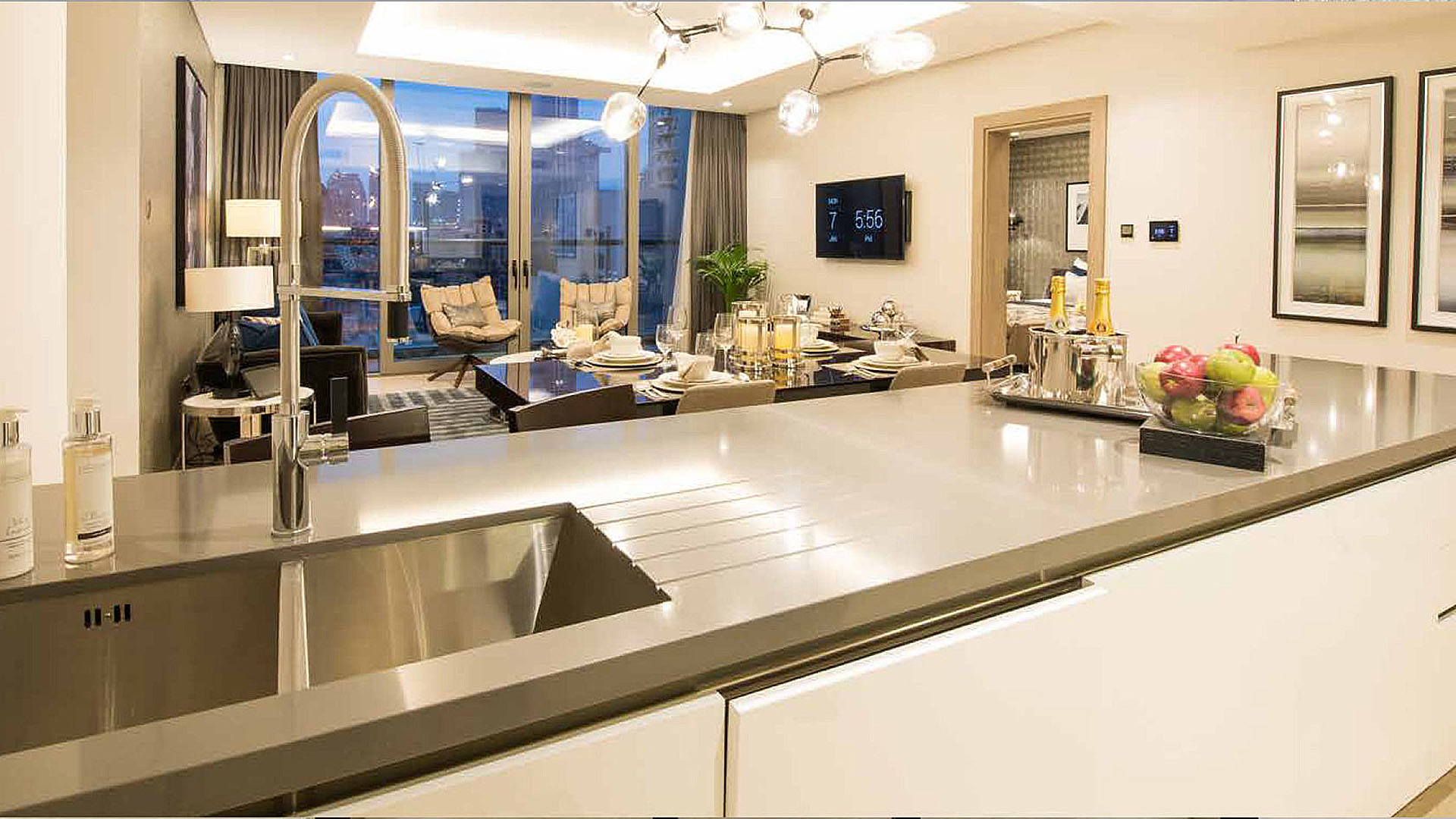 Apartment in Business Bay, Dubai, UAE, 1 bedroom, 93 sq.m. No. 24904 - 5