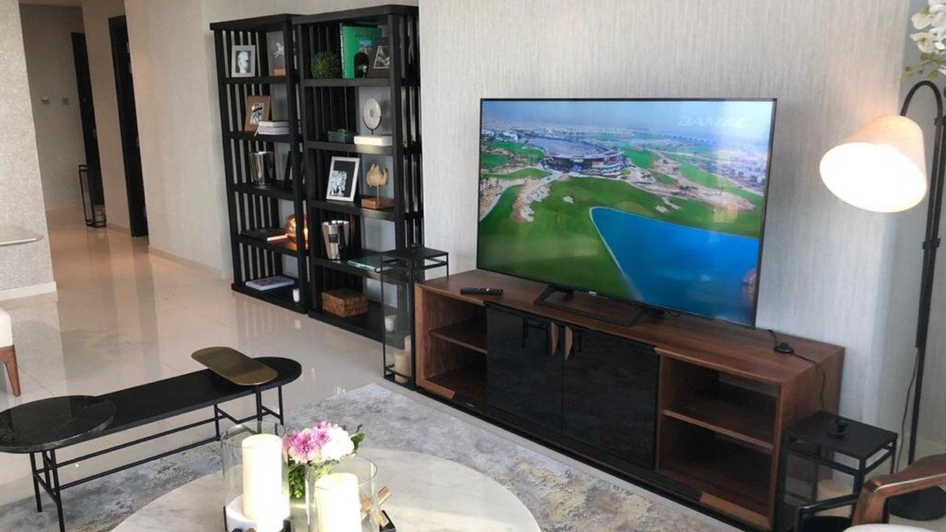 Apartment in DAMAC Hills (Akoya by DAMAC), Dubai, UAE, 3 bedrooms, 300 sq.m. No. 24950 - 1
