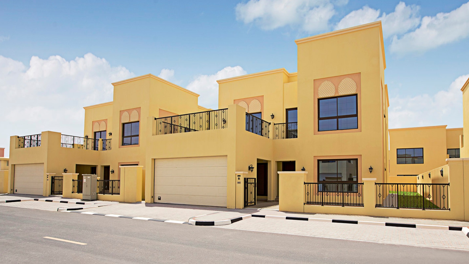 Villa in Nadd Al Sheba, Dubai, UAE, 5 bedrooms, 382 sq.m. No. 24912 - 1