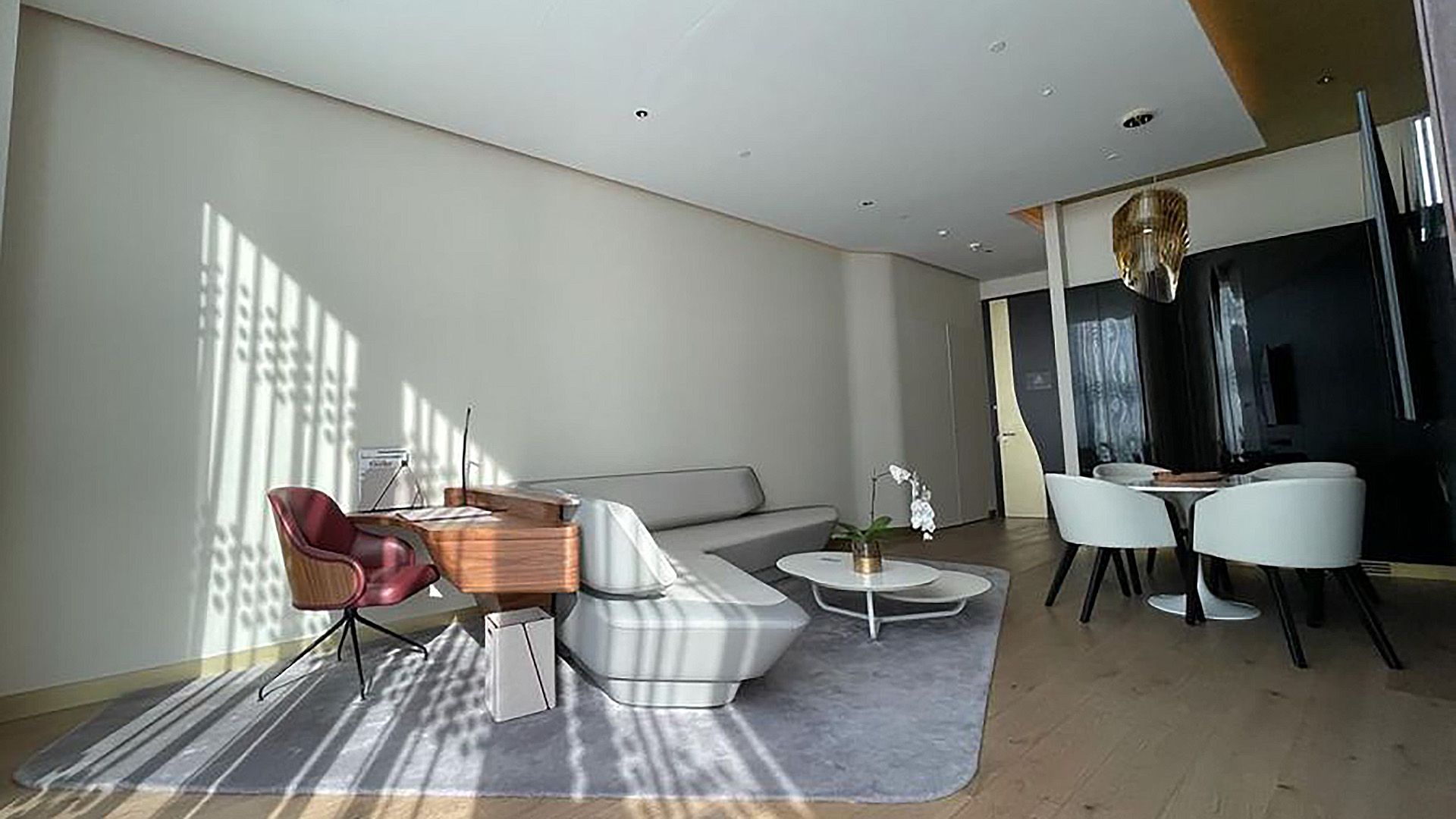 Apartment in Business Bay, Dubai, UAE, 2 bedrooms, 325 sq.m. No. 24887 - 5