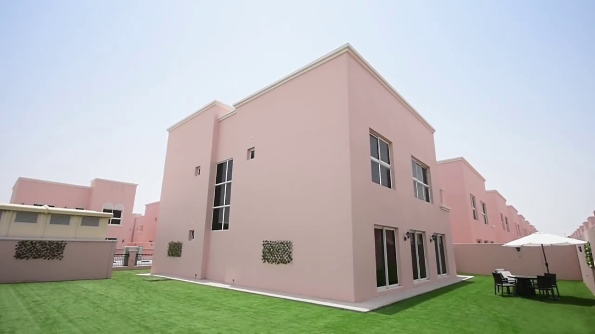 Villa in Nadd Al Sheba, Dubai, UAE, 4 bedrooms, 354 sq.m. No. 24911 - 1