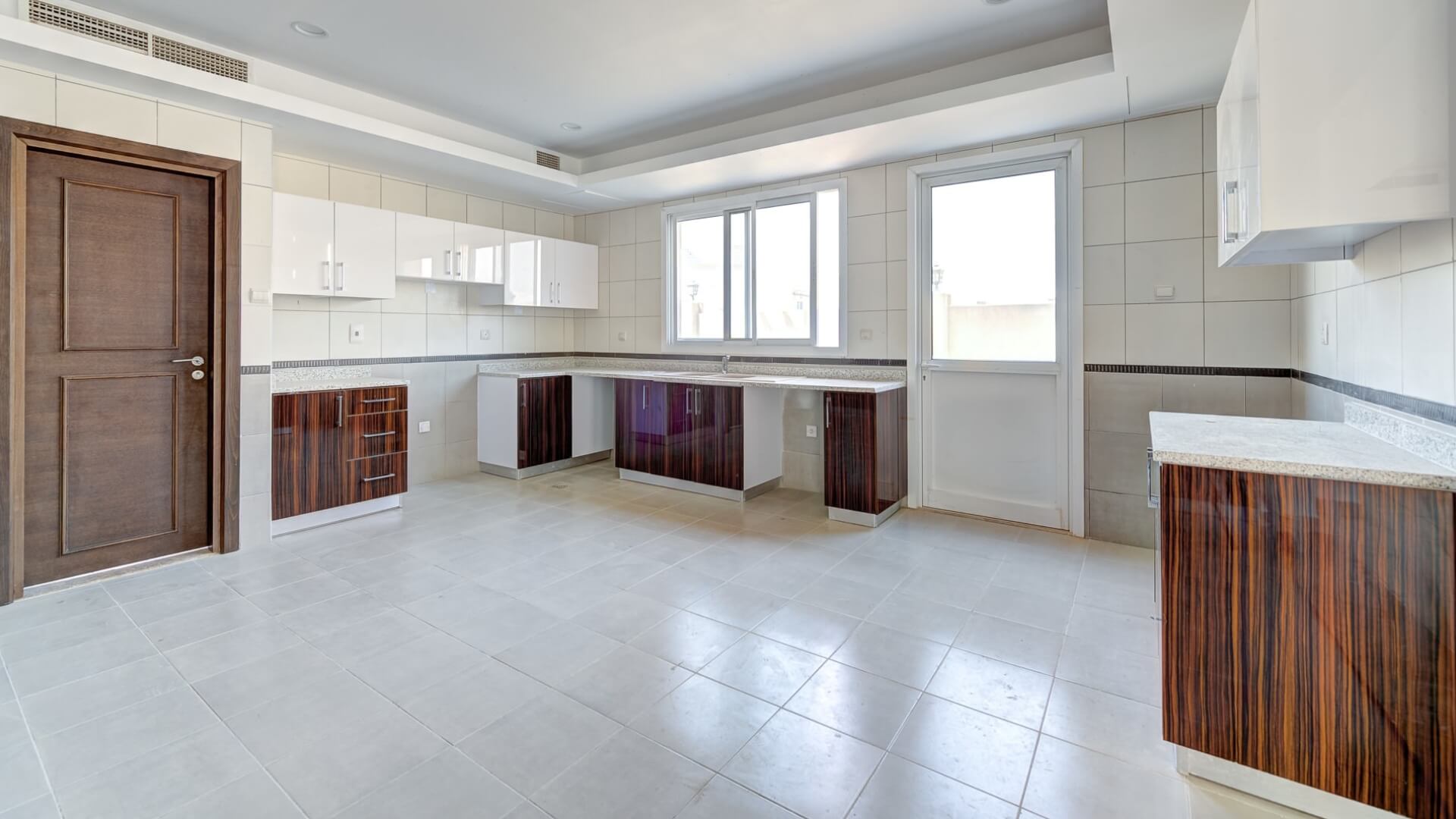 Villa for sale in Living Legends, Dubai, UAE, 5 bedrooms, 414 m², No. 25122 – photo 7