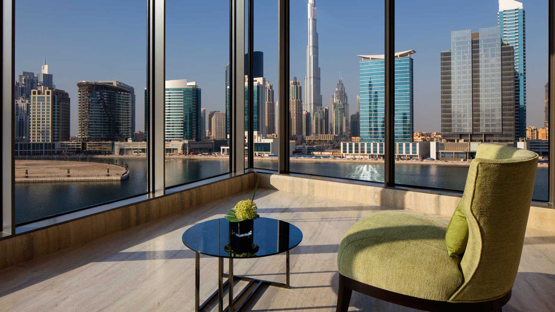 Apartment in Business Bay, Dubai, UAE, 5 bedrooms, 1002 sq.m. No. 25476 - 1