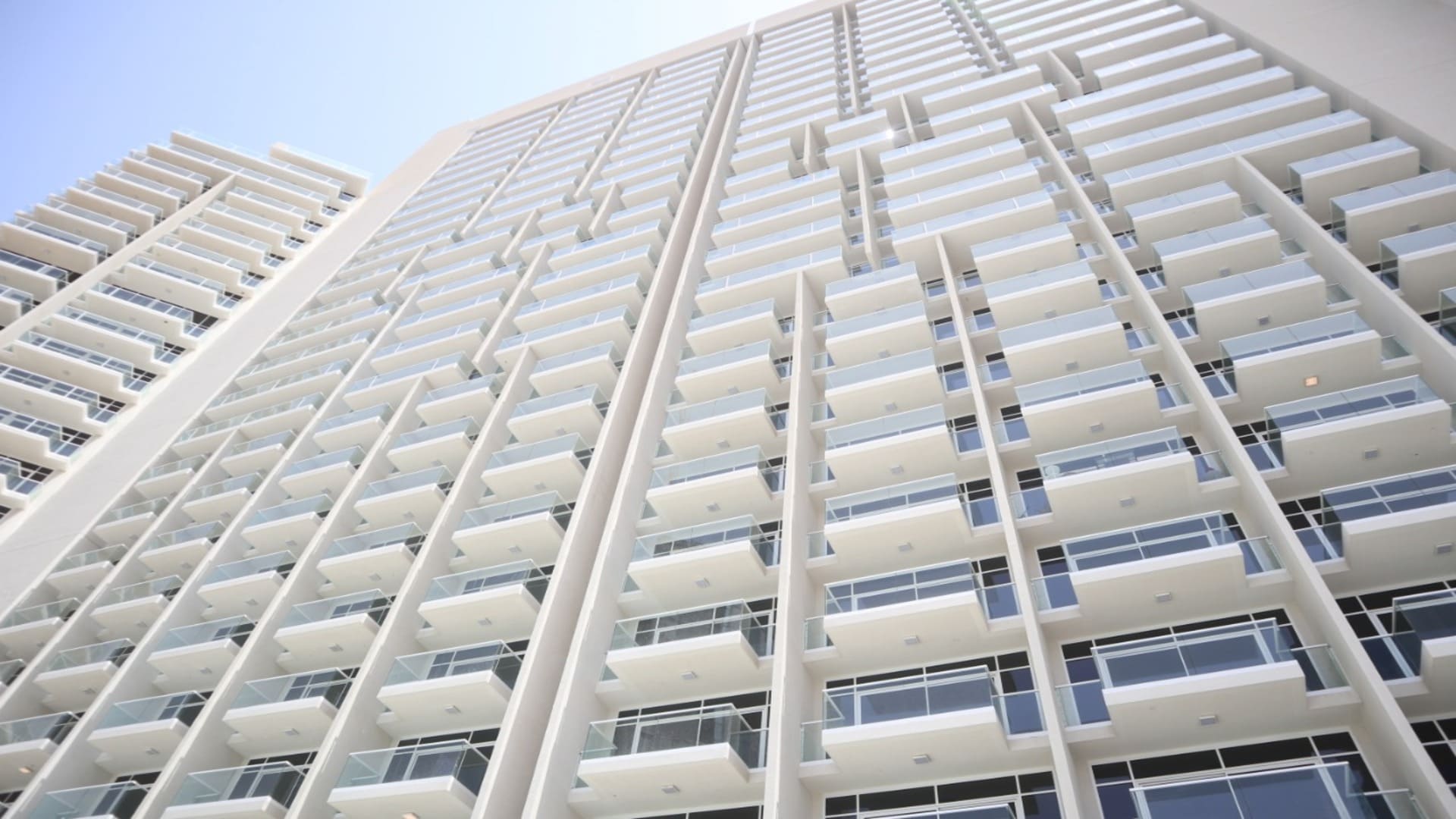 Apartment in Jumeirah Village Circle, Dubai, UAE, 2 bedrooms, 130 sq.m. No. 25080 - 2