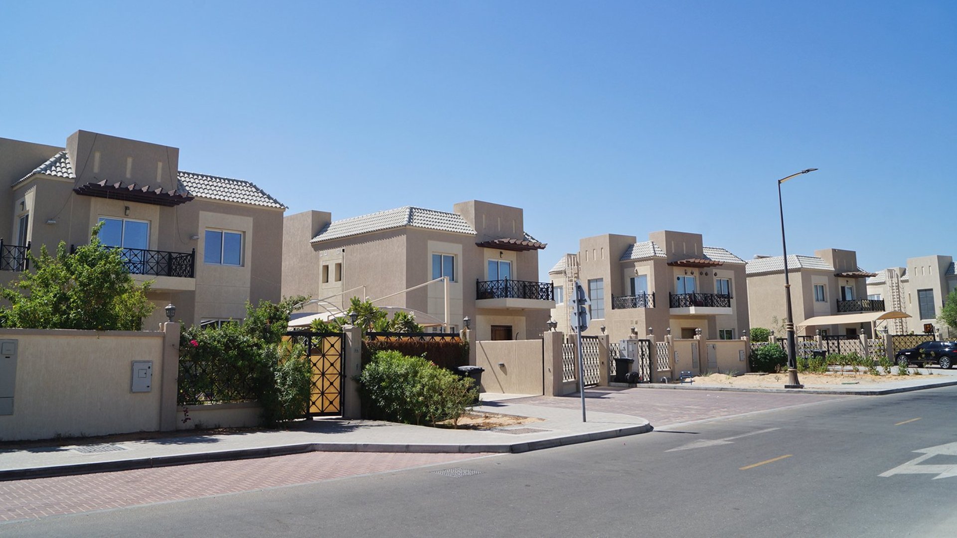 Villa for sale in Living Legends, Dubai, UAE 5 bedrooms, 414 sq.m. No. 25122 - photo 3