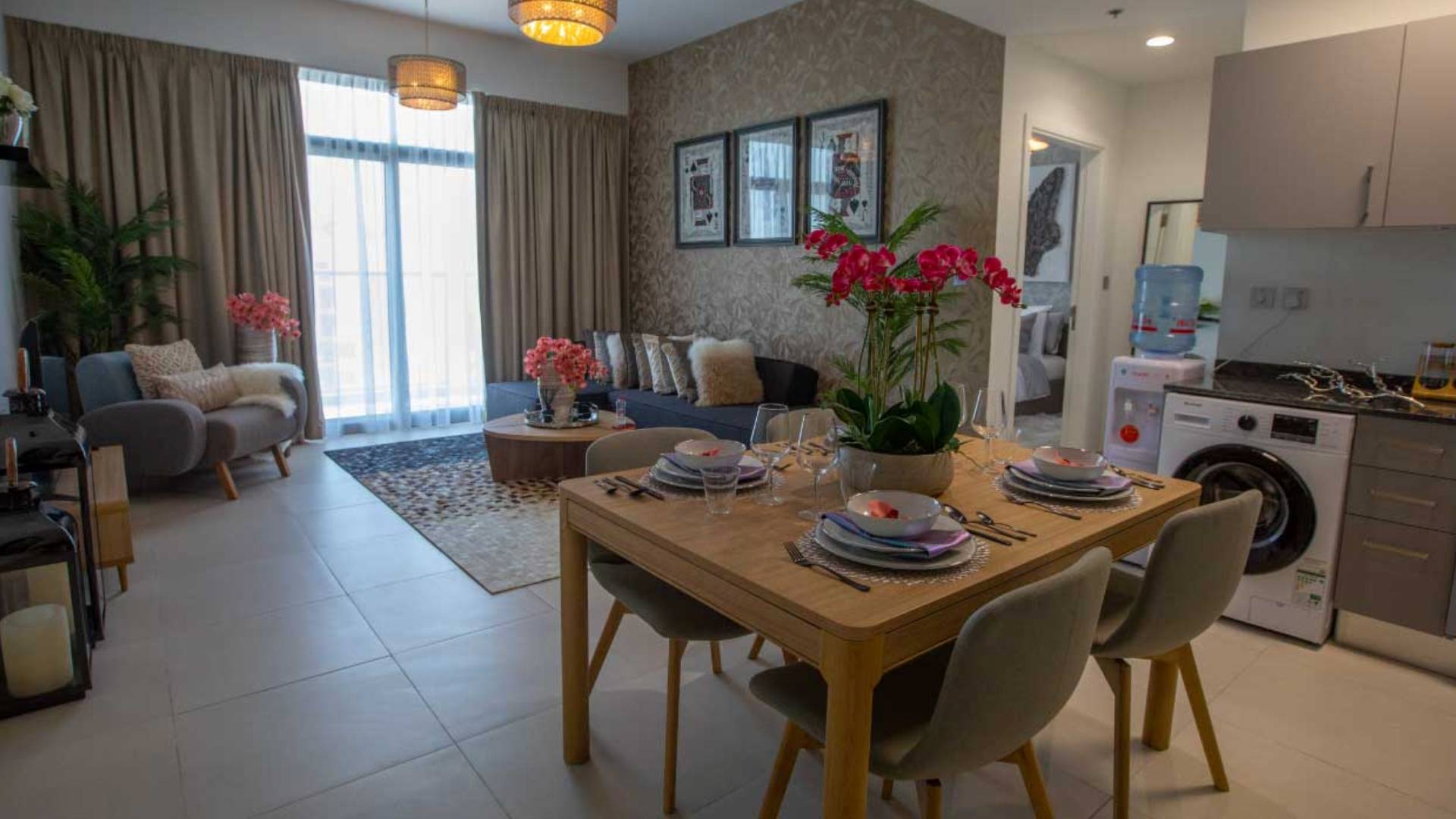 Apartment in Al Furjan, Dubai, UAE, 1 bedroom, 123 sq.m. No. 25155 - 1